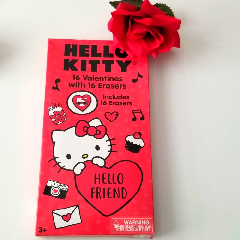 Hello Kitty 16 Valentine's Cards with Erasers New